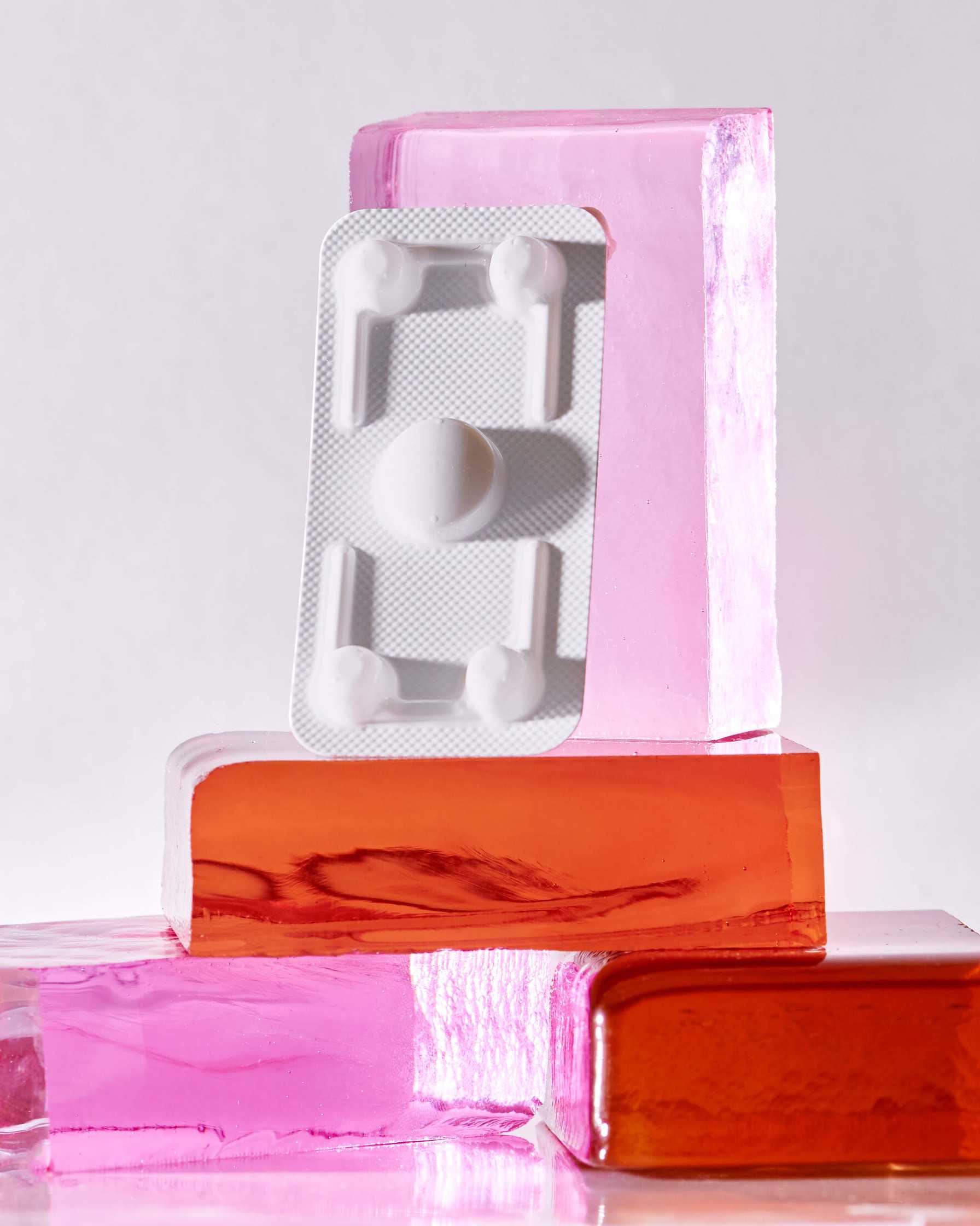 Medical Management of Early Pregnancy Loss with Mifepristone and Misoprostol in Emergency Departments Compared to a Complex Family Planning Office